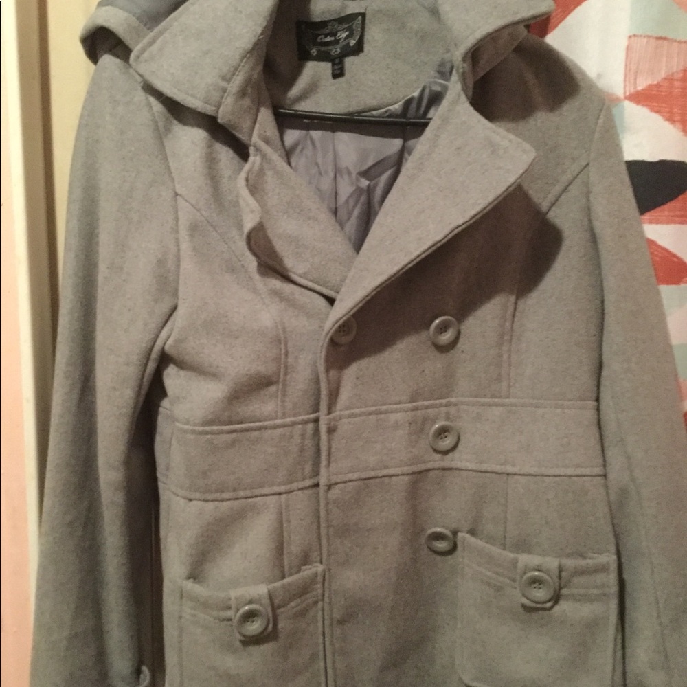 Women’s grey pea coat